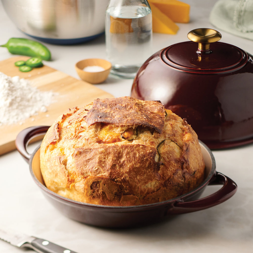 9.5 Inch Cast Iron Bread Oven