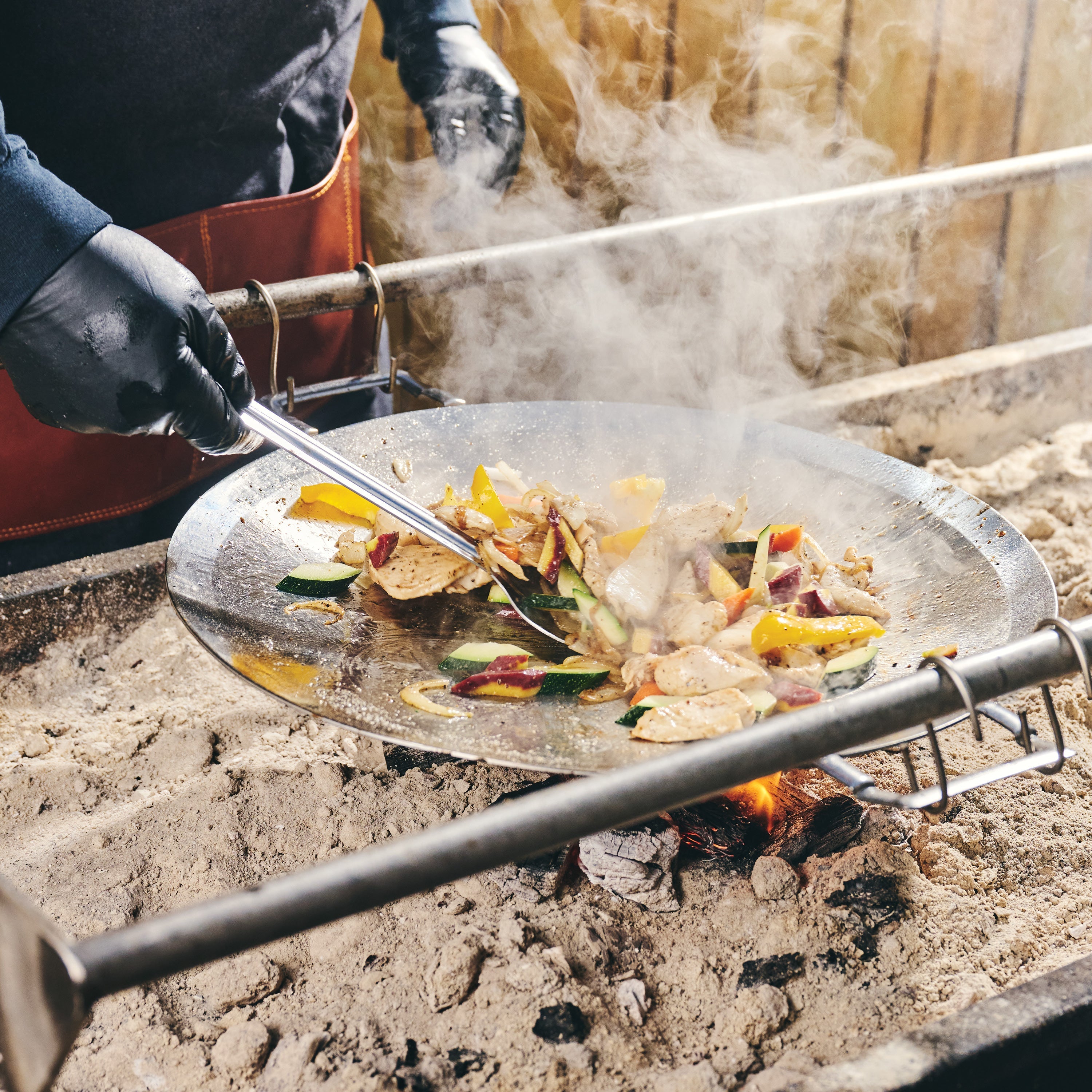 17.25 in Tri-Ply Clad Stainless Steel Round Grill Pan